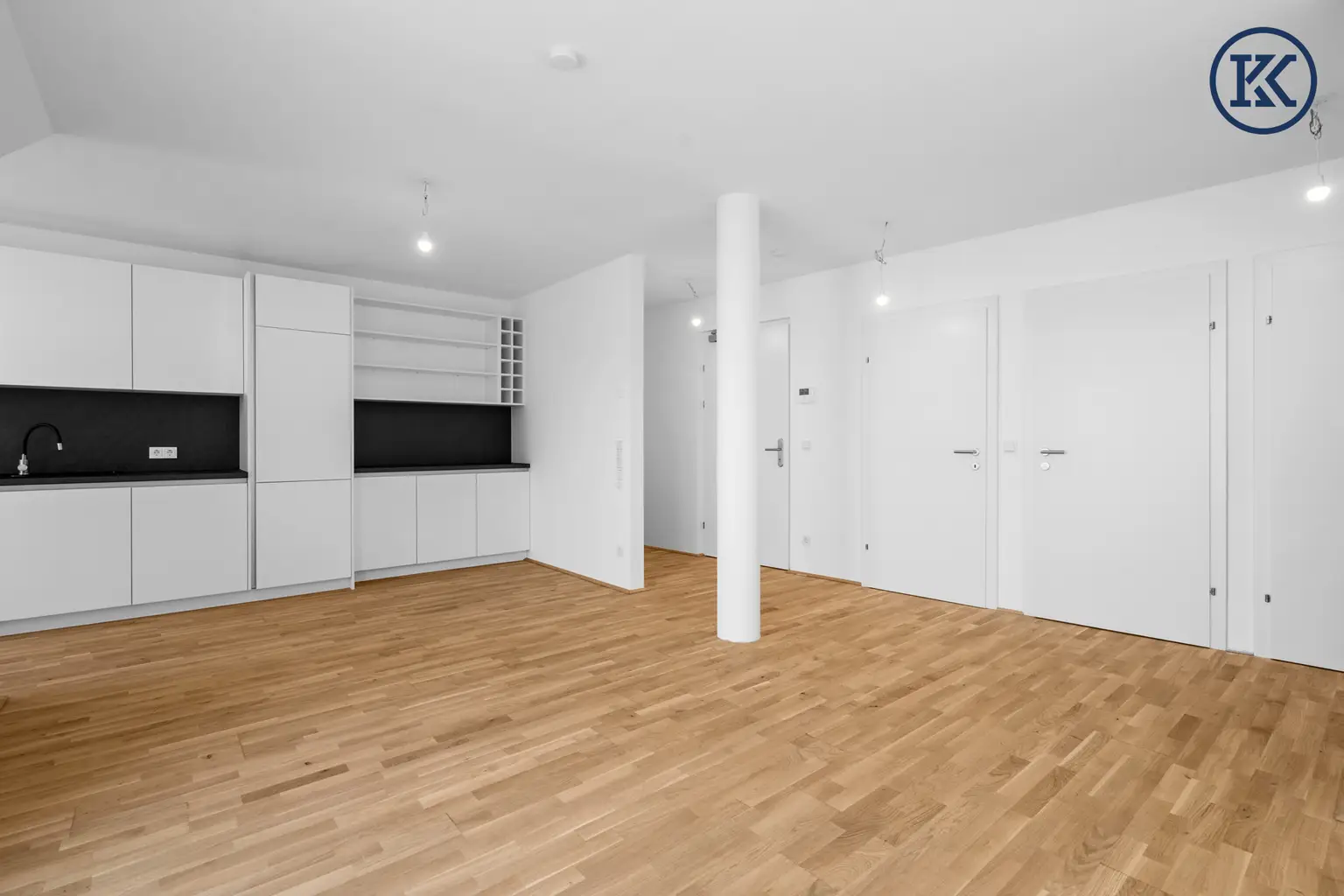 Ein Zuhause für alle, die das Besondere suchen – mit Stil, Herz und Zukunft.
Jetzt entdecken und verlieben.