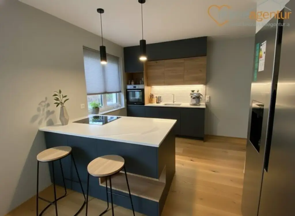 MODERNISIERTES WOHNJUWEL: 2-3 Wohneinheiten in Thalheimer Elite-Lage!