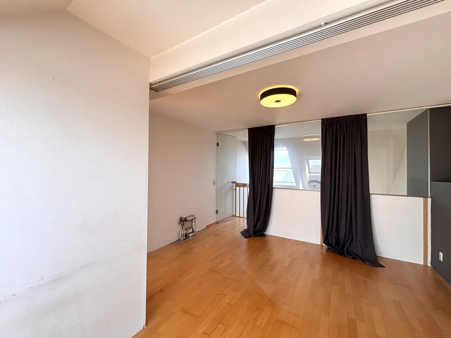 Zwei Zimmerwohnung mit Wienblick (inkl. Garagenabstellplatz)