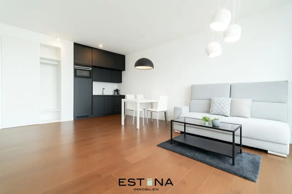 Luxuriöses Wohnen mit grandioser Aussicht und Infinity Pool auf den Dach