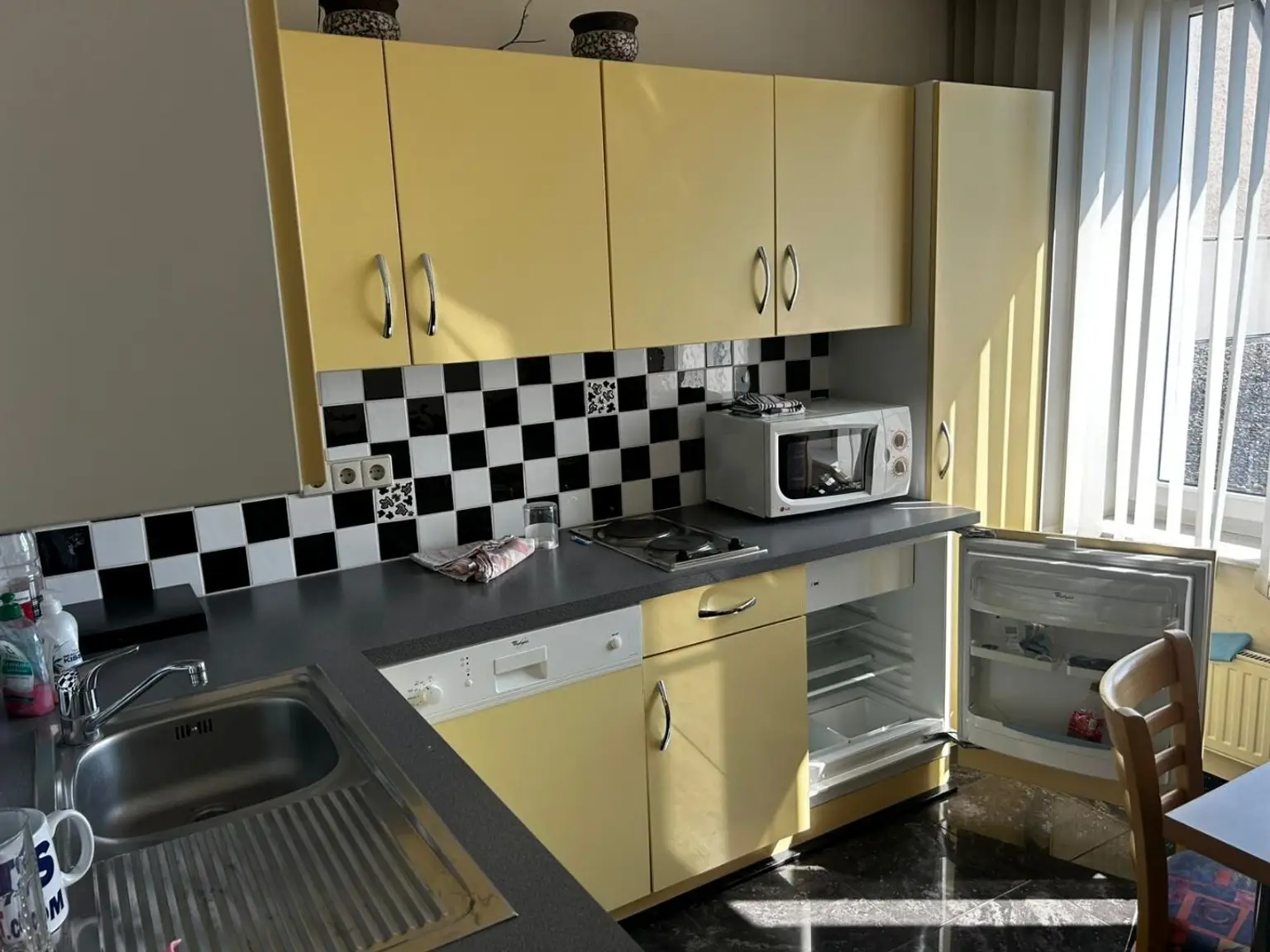 Gewerbeimmobilie an frequentierten Straße in Zeltweg zu kaufen !