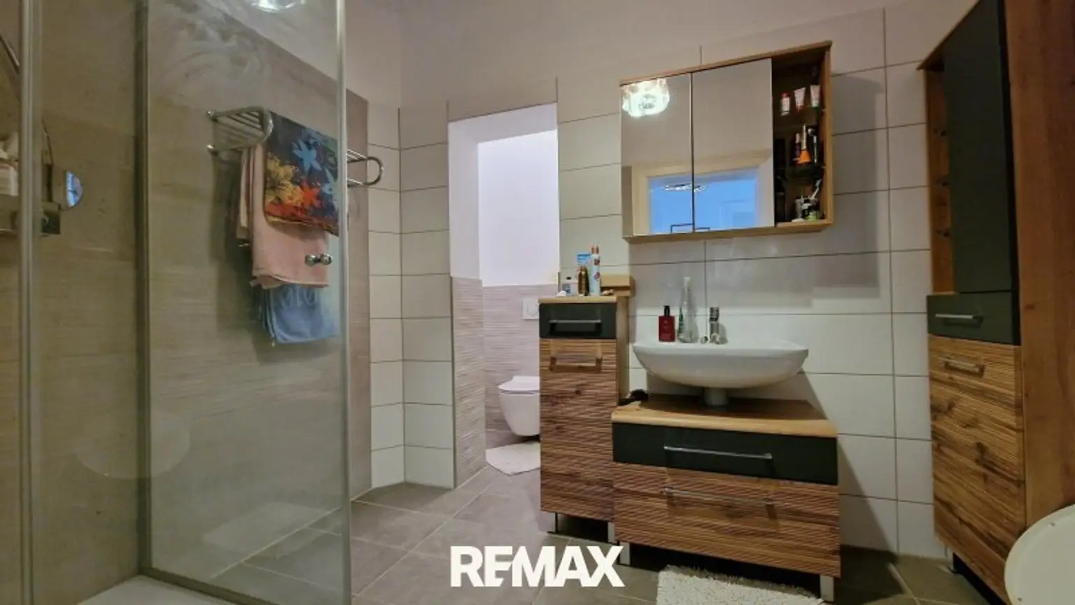 Bad in Gästewohnung EG