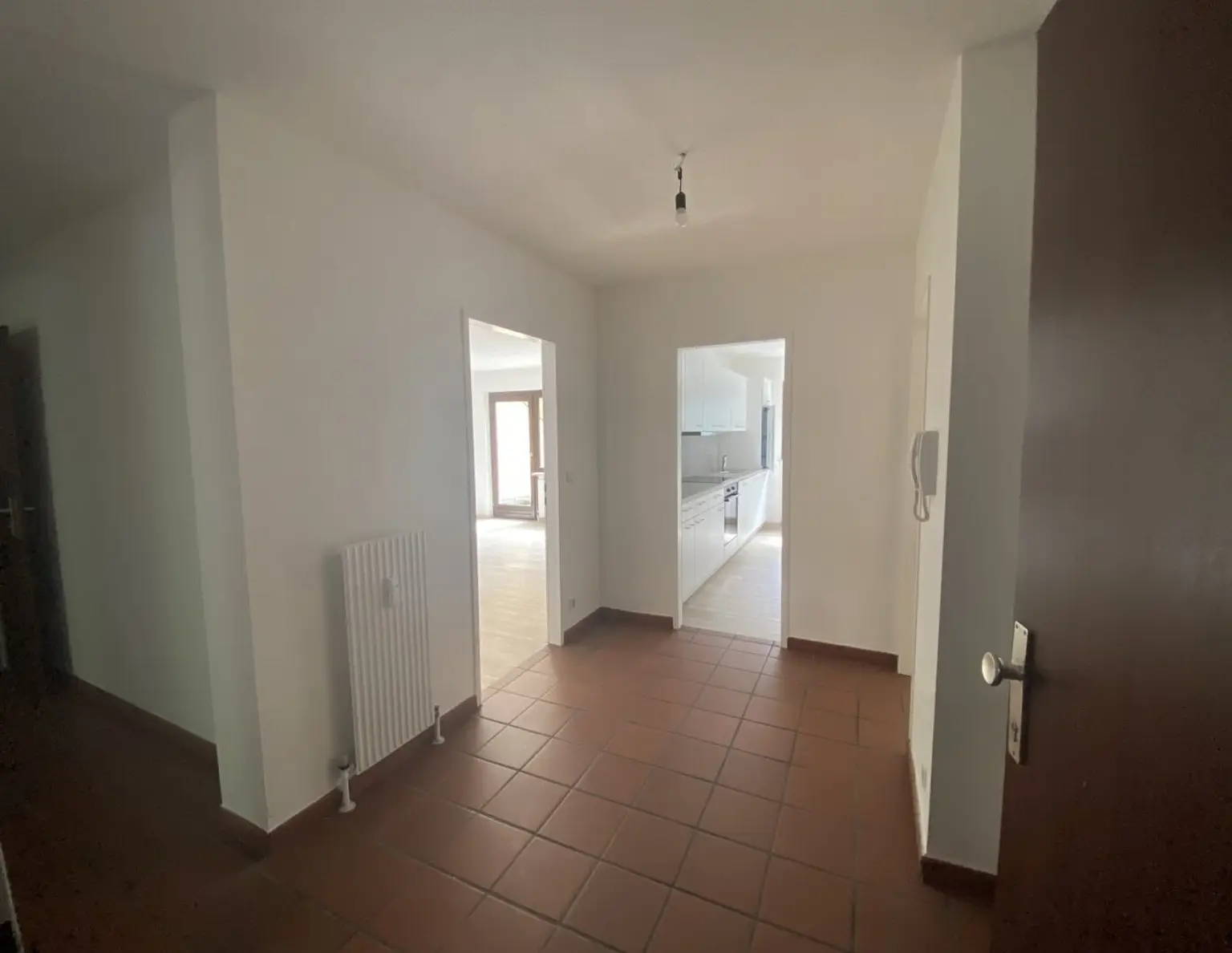 Traumhafte 4-Zimmer-Wohnung in Innsbruck - mit Garten, Balkon und Terrasse sowie Autoabstellplatz
