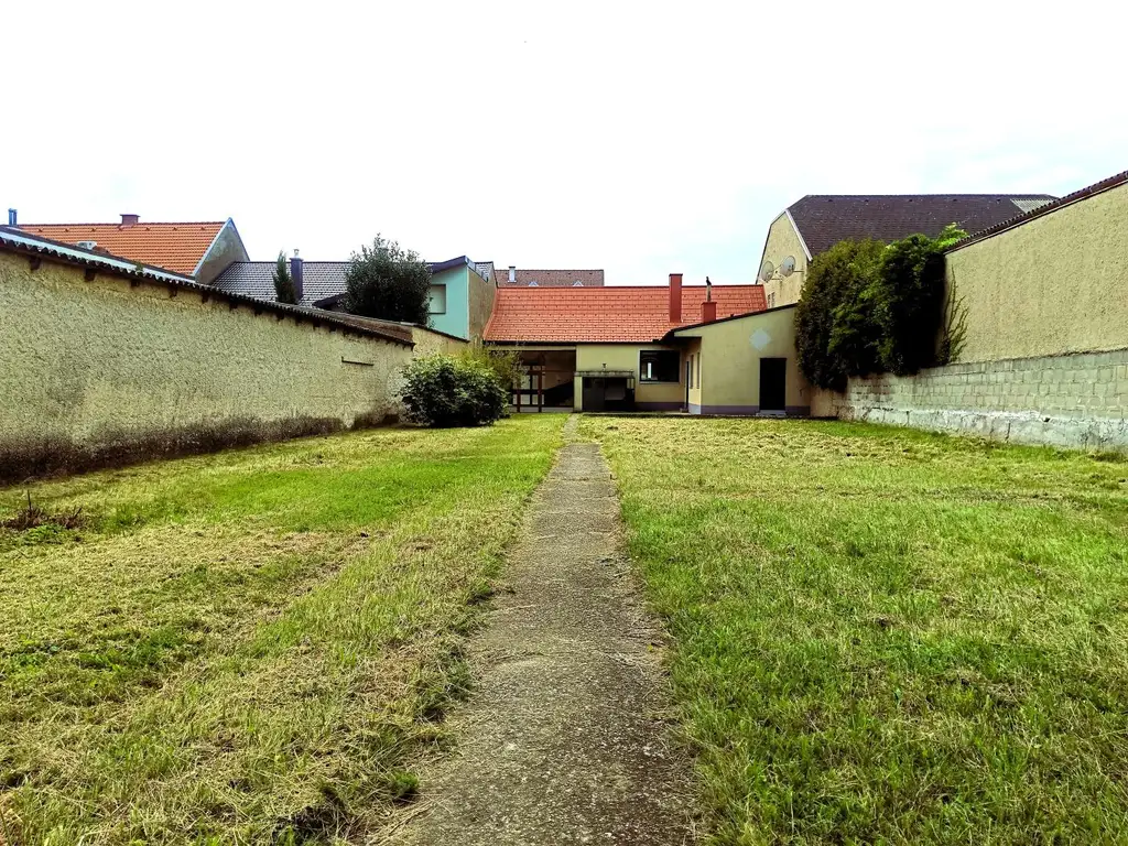 Aus alt wird Ihr Traumzuhause - Haus mit Potenzial in Weiden am See