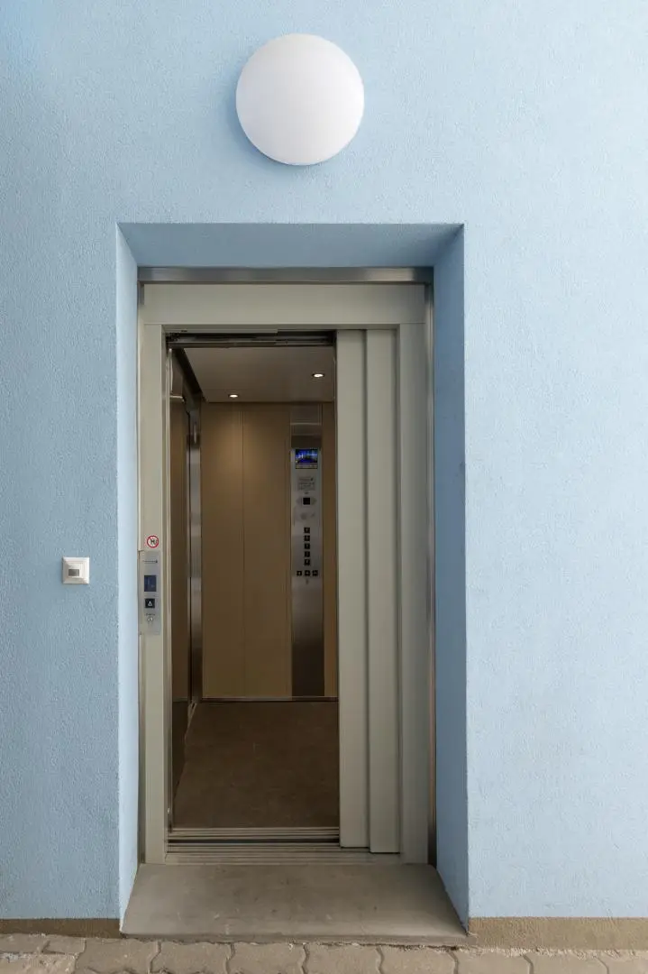 EG Lift