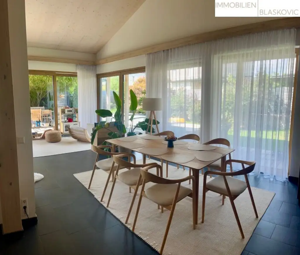 Neuwertiger Bungalow am Klopeiner See