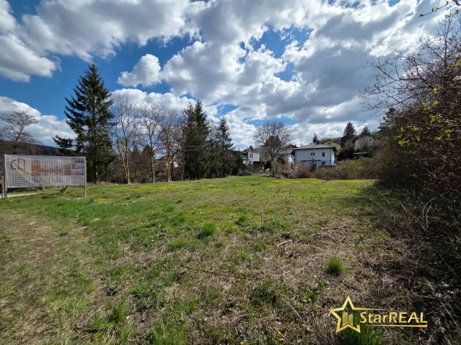 WIENERBERGER-EINFAMILIENHAUS AM TEICH! NEUBAU MIT 5 ZIMMERN. PROVISIONSFREI für den Käufer.