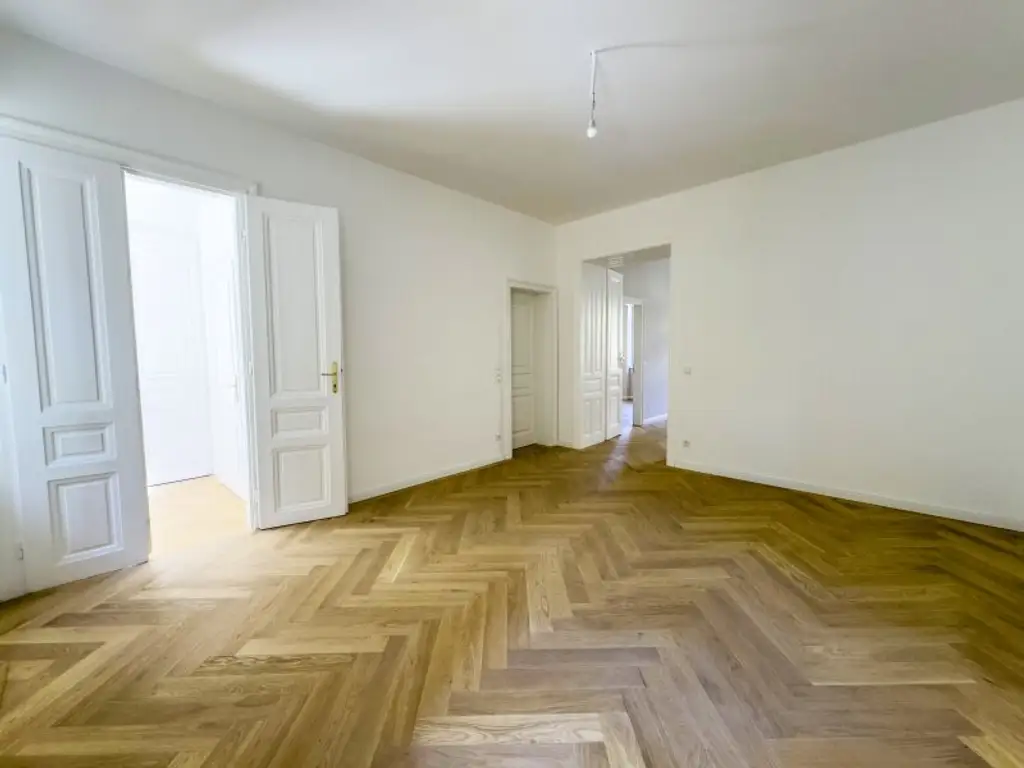 Eleganter Altbau zum Erstbezug direkt bei der U4 Ober St. Veit