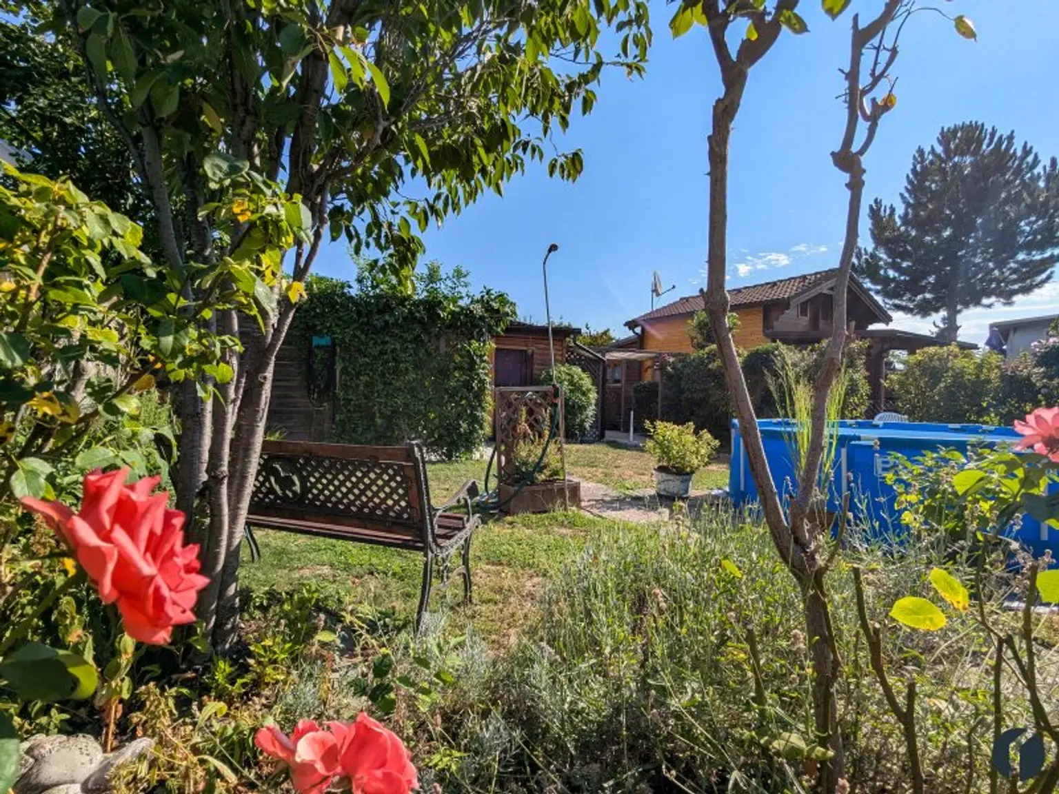Kleines Paradies auf Eigengrund