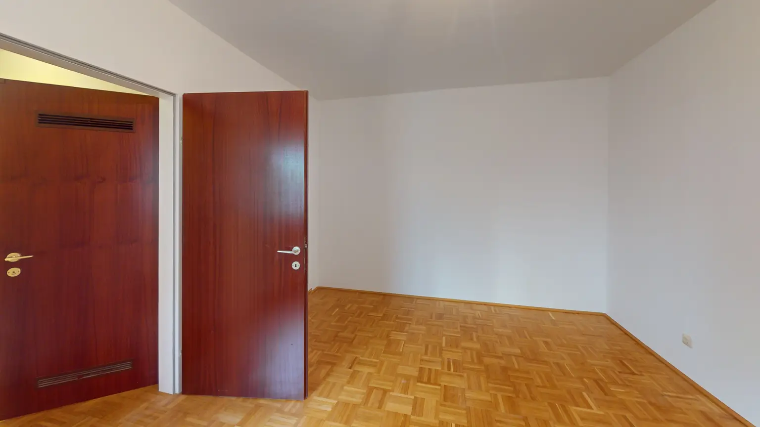 Zentrale moderne 2 Zimmer Wohnung - Ruhelage