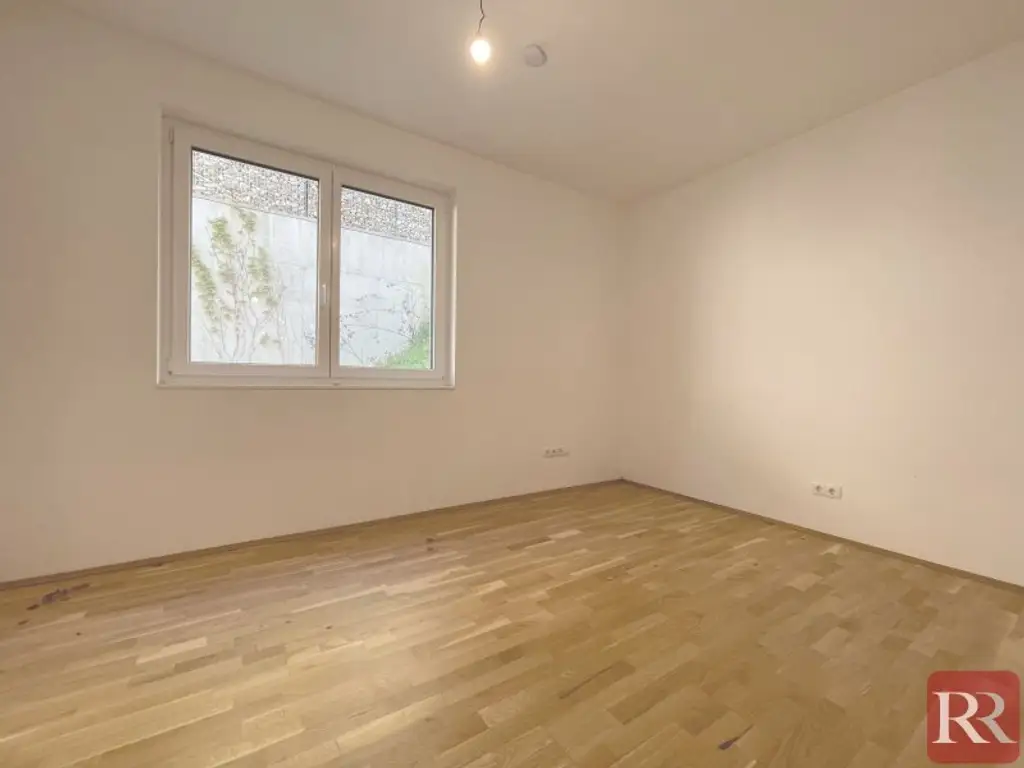 Moderne Wohnung, 3 Zimmer, großer Garten