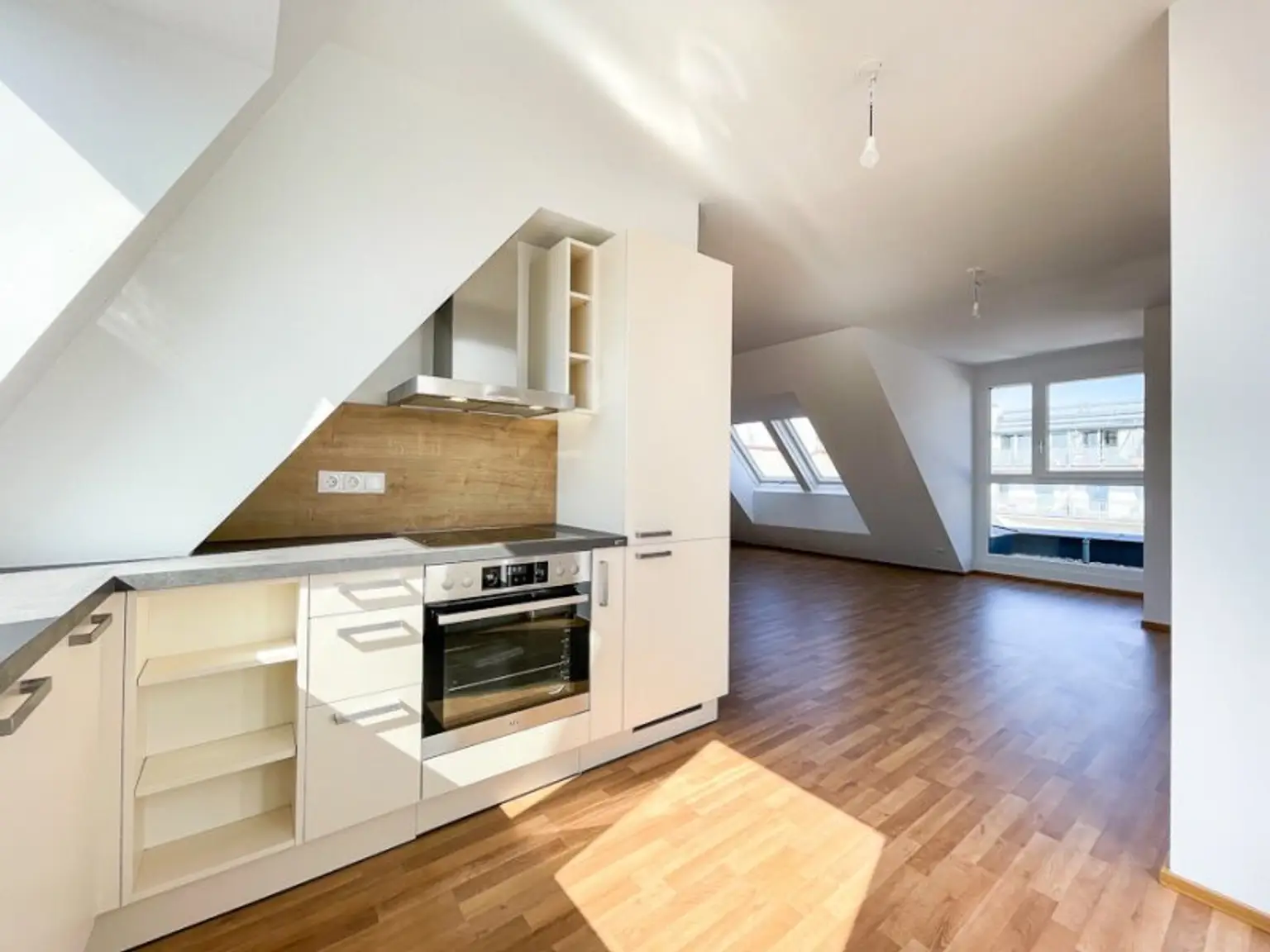 Renditeobjekt: Neubauzinshaus Nähe Elterleinplatz.