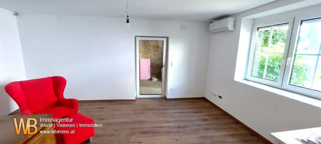 190m² WFL mit 2 Wohneinheiten + 300m² Garten + 90m² Stadl + 115m² Lagerräume
