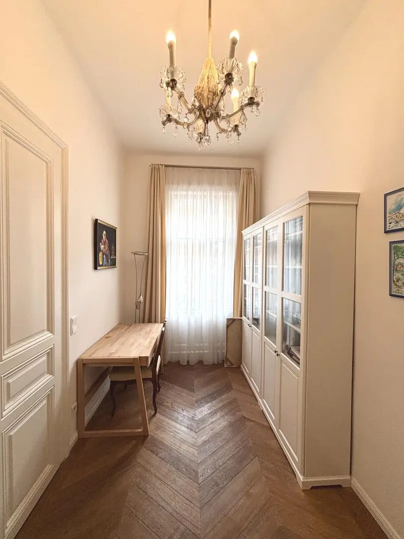 Urbaner Altbaucharme trifft modernes Wohngefühl – Ihr neues Zuhause im 9. Bezirk