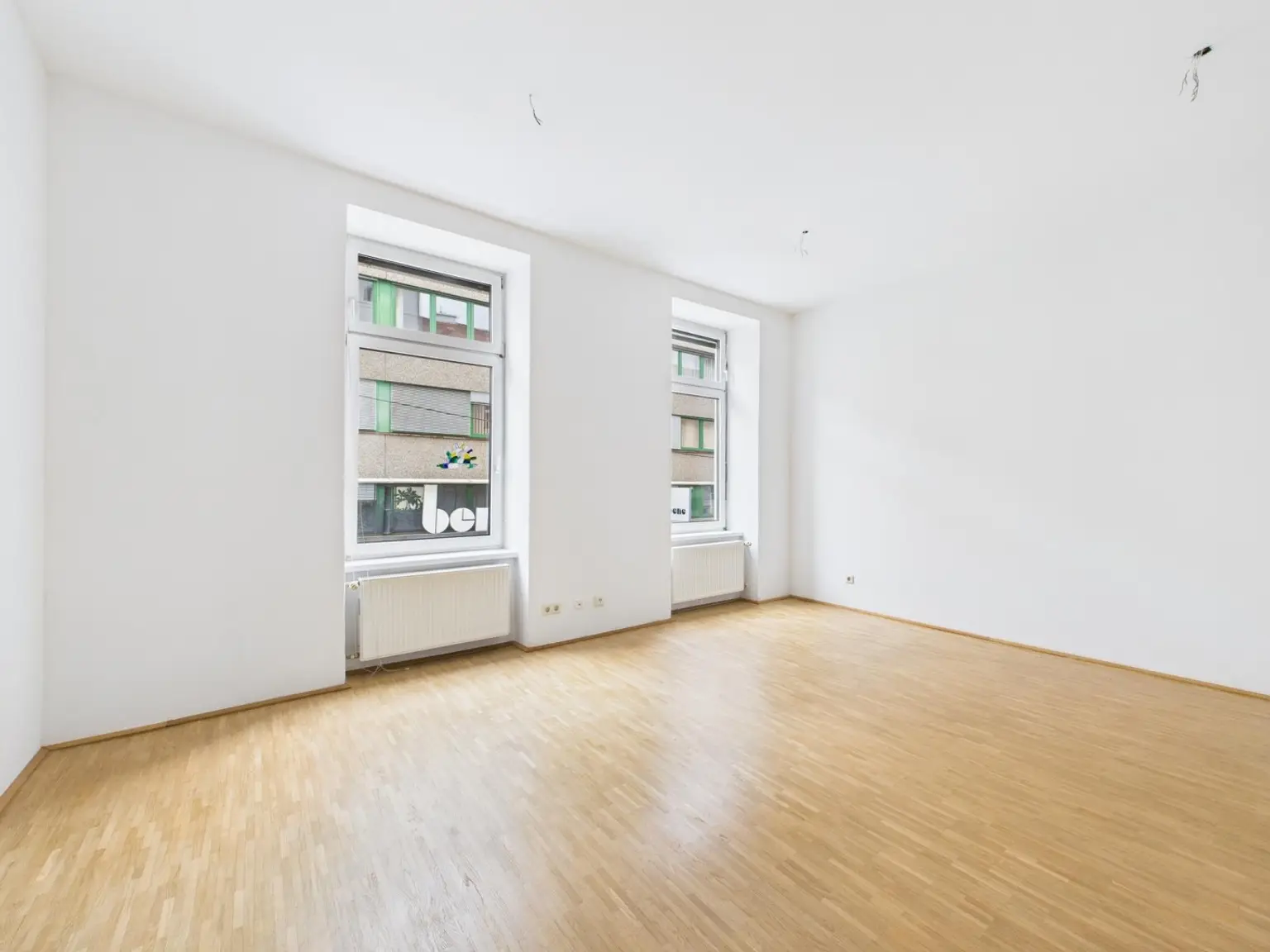 Linz/Zentrum: Büro- Ordinations- Praxisfläche im Herzen von Linz mit ca. 150 m2 + BALKON