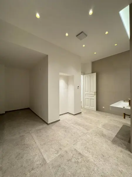 Exklusive 4-Zimmer-Altbauwohnung mit Wohn-Essbereich & zwei Balkonen in Bestlage von Wien-Landstraße 1030 Wien