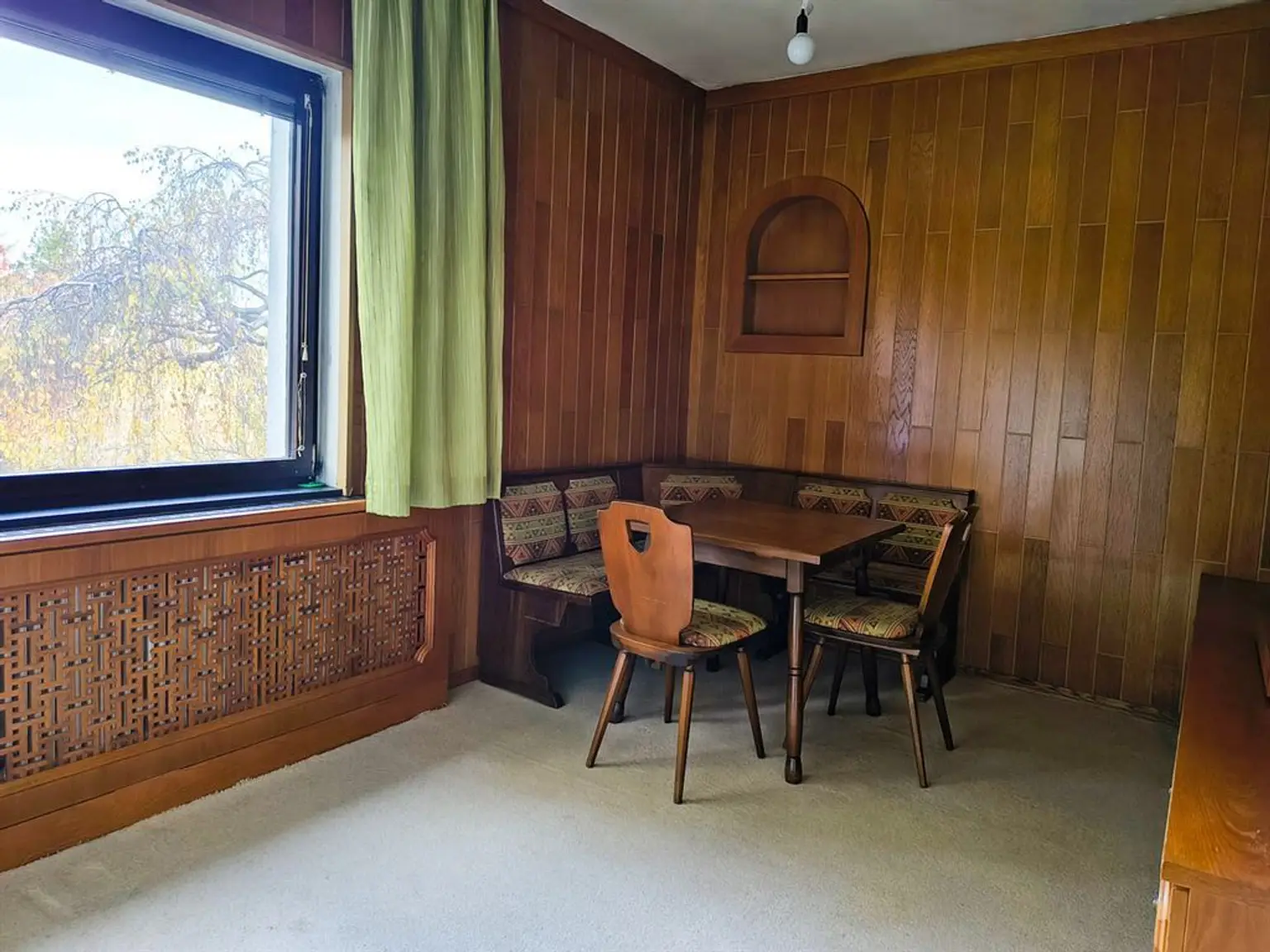 2380 Perchtoldsdorf/Nähe Wiener Stadtgrenze: Einfamilienhaus - Ruhig gelegenes, sonniges 1020m² Grundstück mit hohem Potenzial