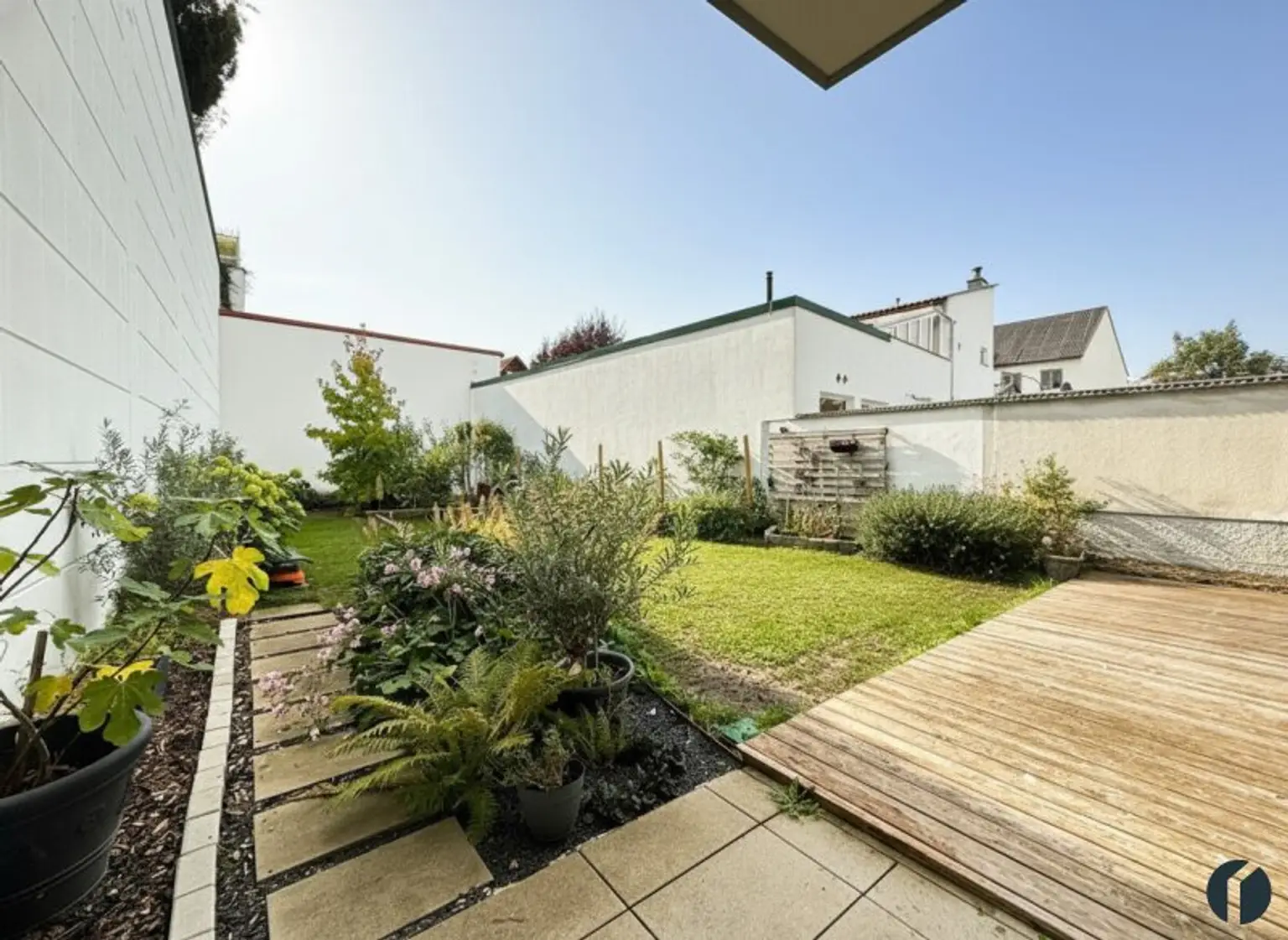 Klimatisierte 2-Zimmer-Wohnung mit Terrasse und Gemeinschaftsgarten im Herzen von Tulln