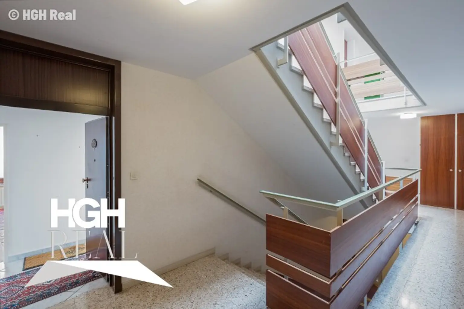 2540 Bad Vöslau Sehr helle und ruhige 4-Zimmer Wohnung mit Loggia am Waldesrand in Thermalbad-Nähe