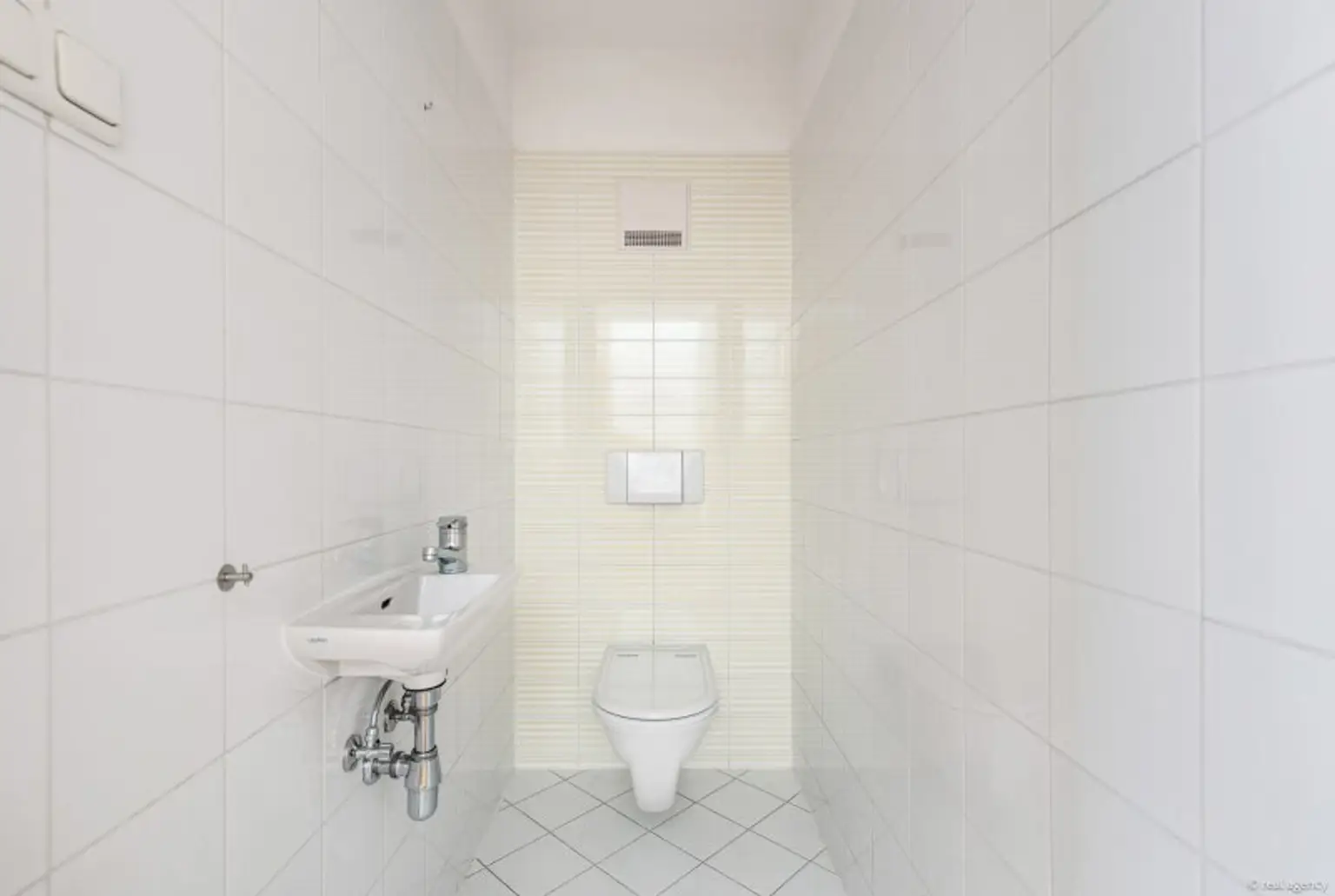 Lichtdurchflutete Maisonette mit Dachterrasse direkt am Währinger Park