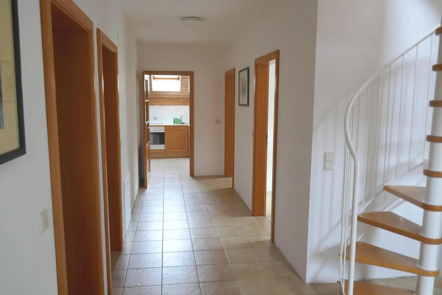Geräumiges Ein-Zweifamilienhaus mit Seeblick-in 2 Wohnungen teilbar