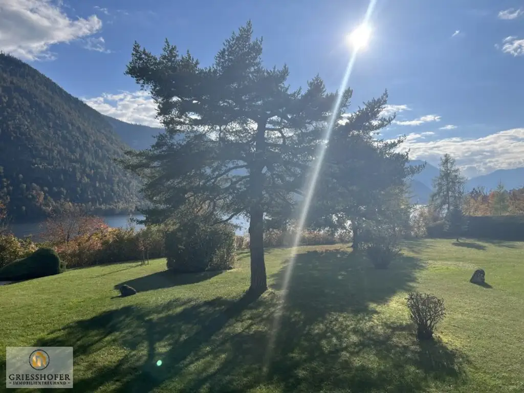 Traumhafte  Eigentumswohnung am Grundlsee mit Swimmingpool und Seezugang