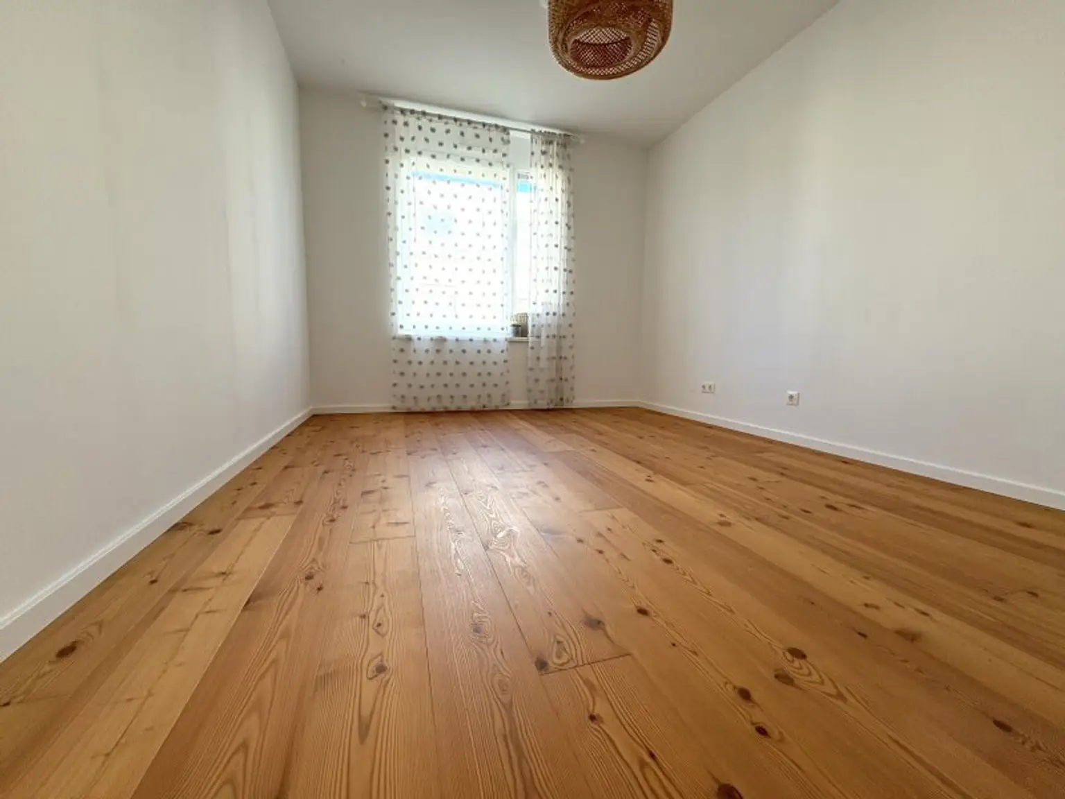 Exklusives Familienglück - 4-Zimmer Wohnung mit Blick ins Grüne