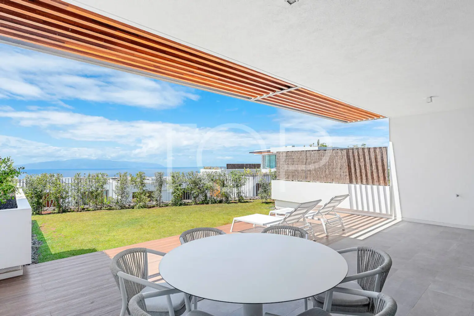 2-bedroom-luxury-apartment-tenerife-south-ground-floor-abama-resort---13