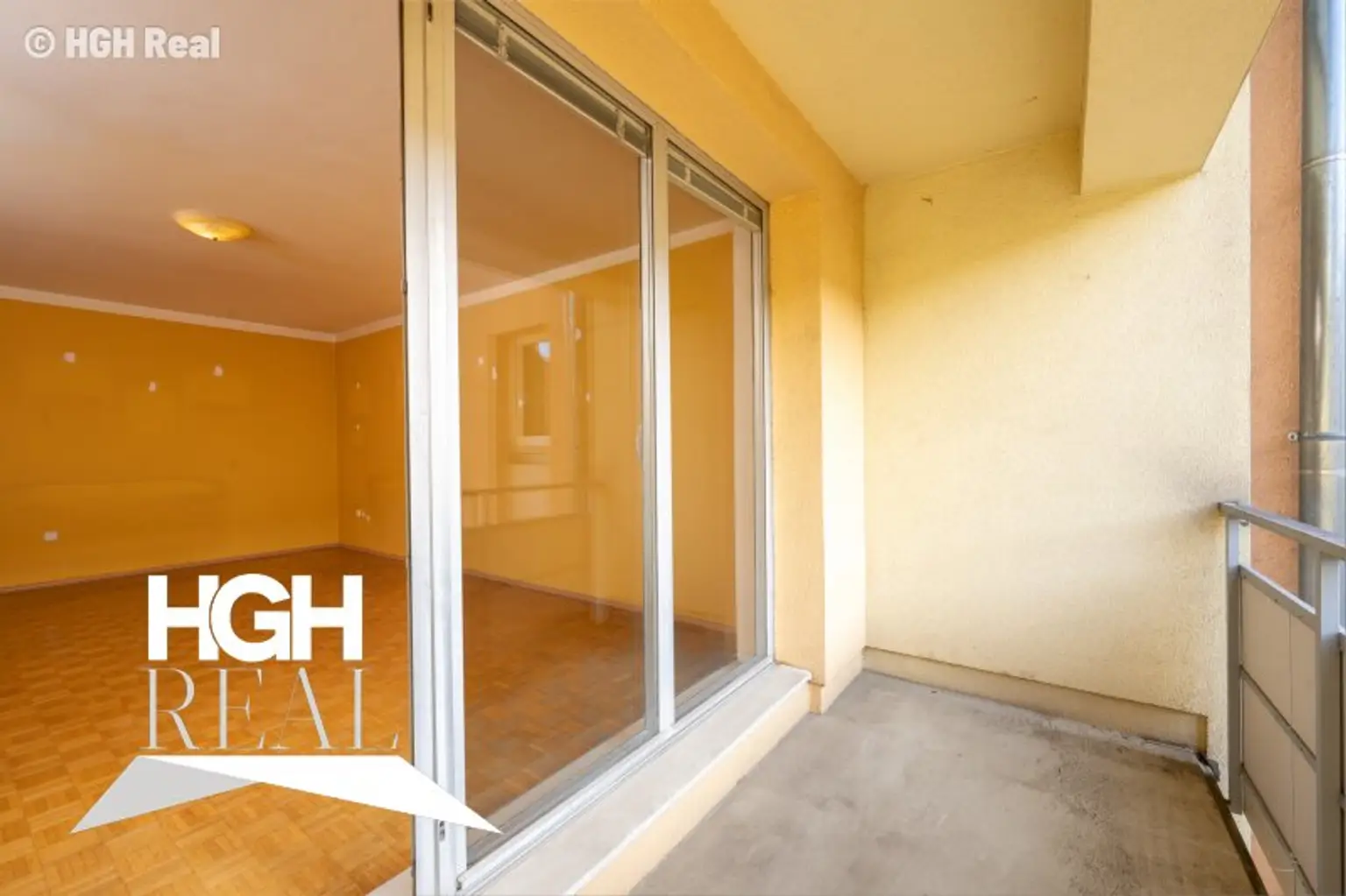 1220 Wien Helle 2-Zimmer Wohnung mit hofseitiger Loggia im 2. Liftstock Nähe U1 mit Potenzial für 3 Zimmer