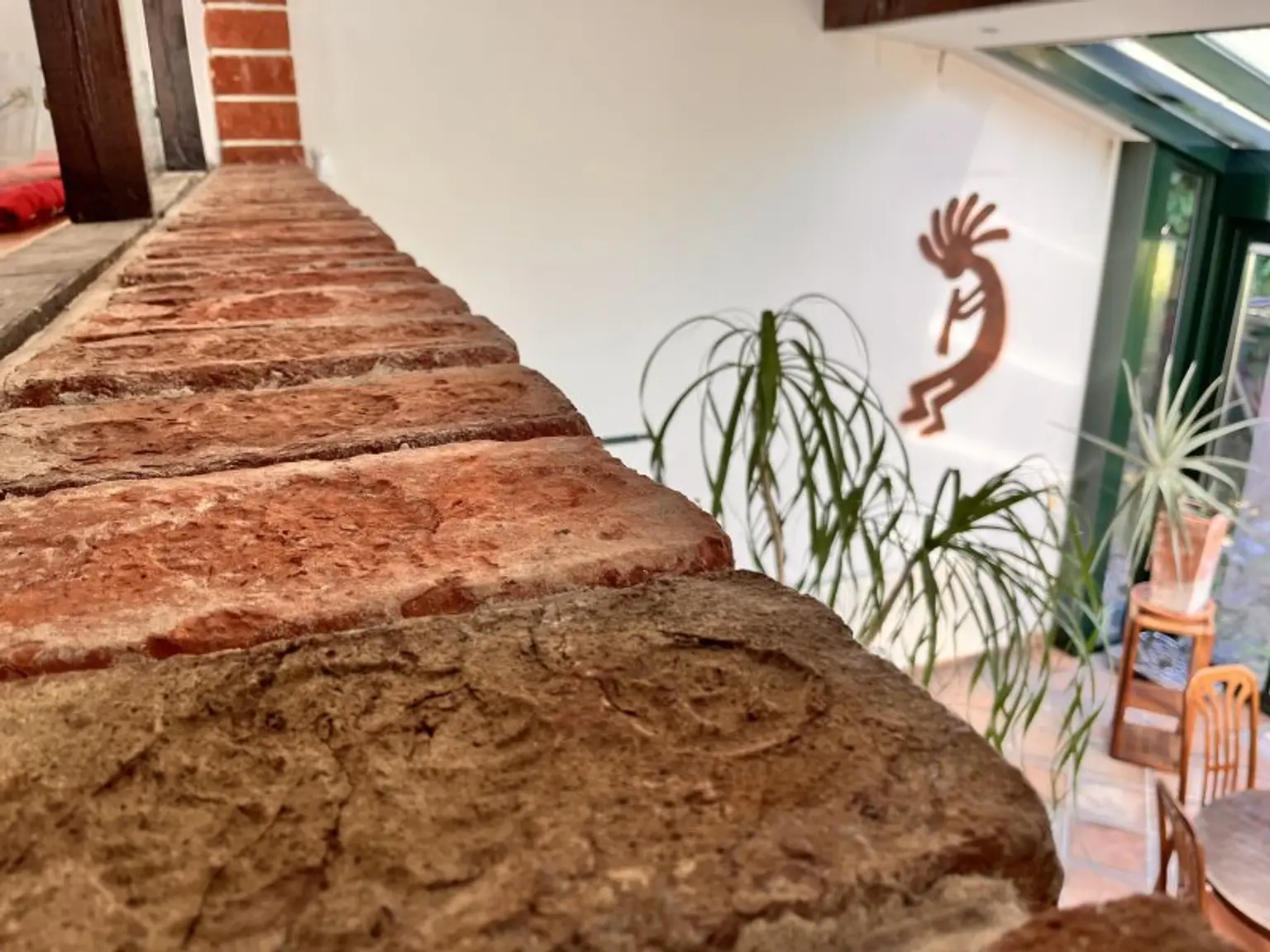 Haus mit Potenzial in Kierling – Ruheoase mit Garten, Pool & Wintergarten