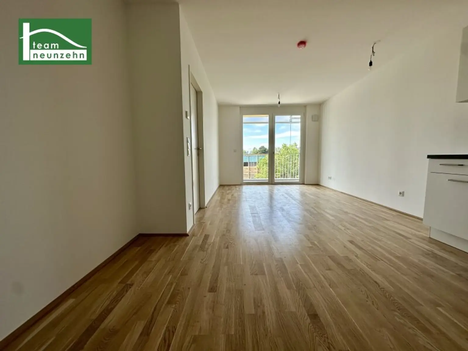 Lichtdurchflutete 2-Zimmer Wohnung in 1220 Wien - ab 01.12.2025 verfügbar!