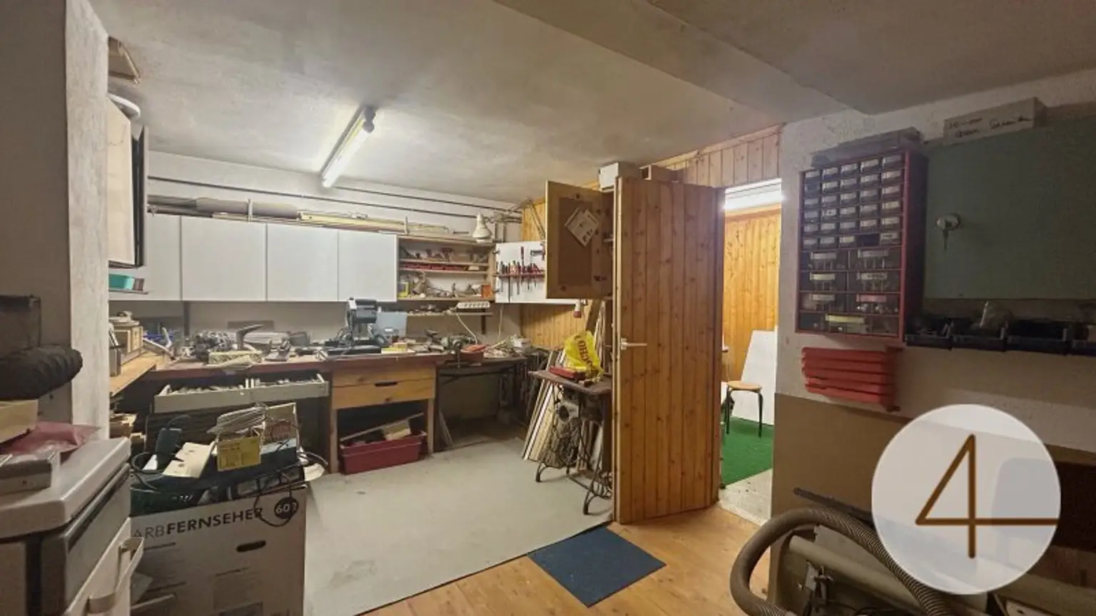 Großzügiger Bungalow mit Wintergarten und Garage im Herzen von Deutsch Wagram