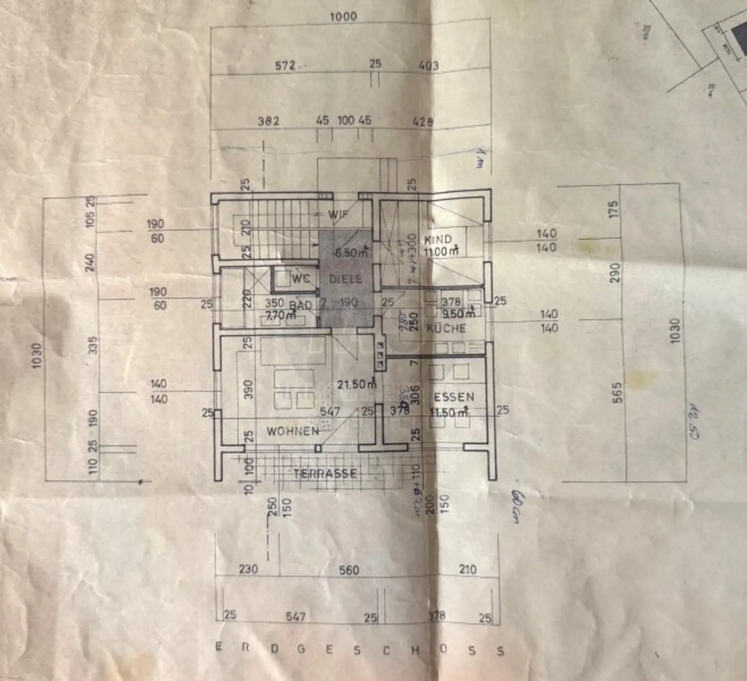 Großes Wohnhaus in Wels!     Besichtigungstermin SA 22.11. 10-12 Uhr!
