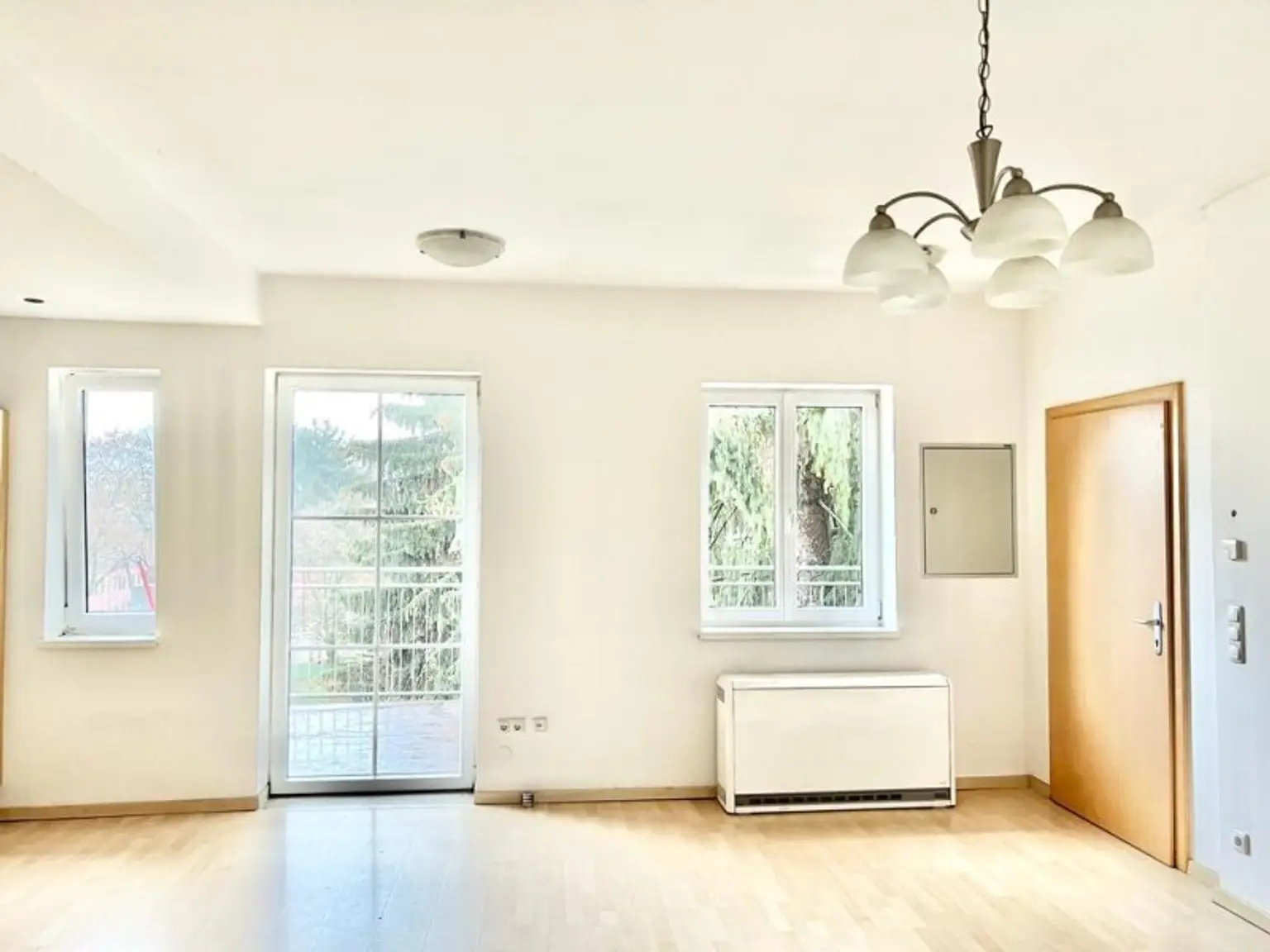 3-Zimmer-Wohnung mit großem Balkon zur Vermietung !