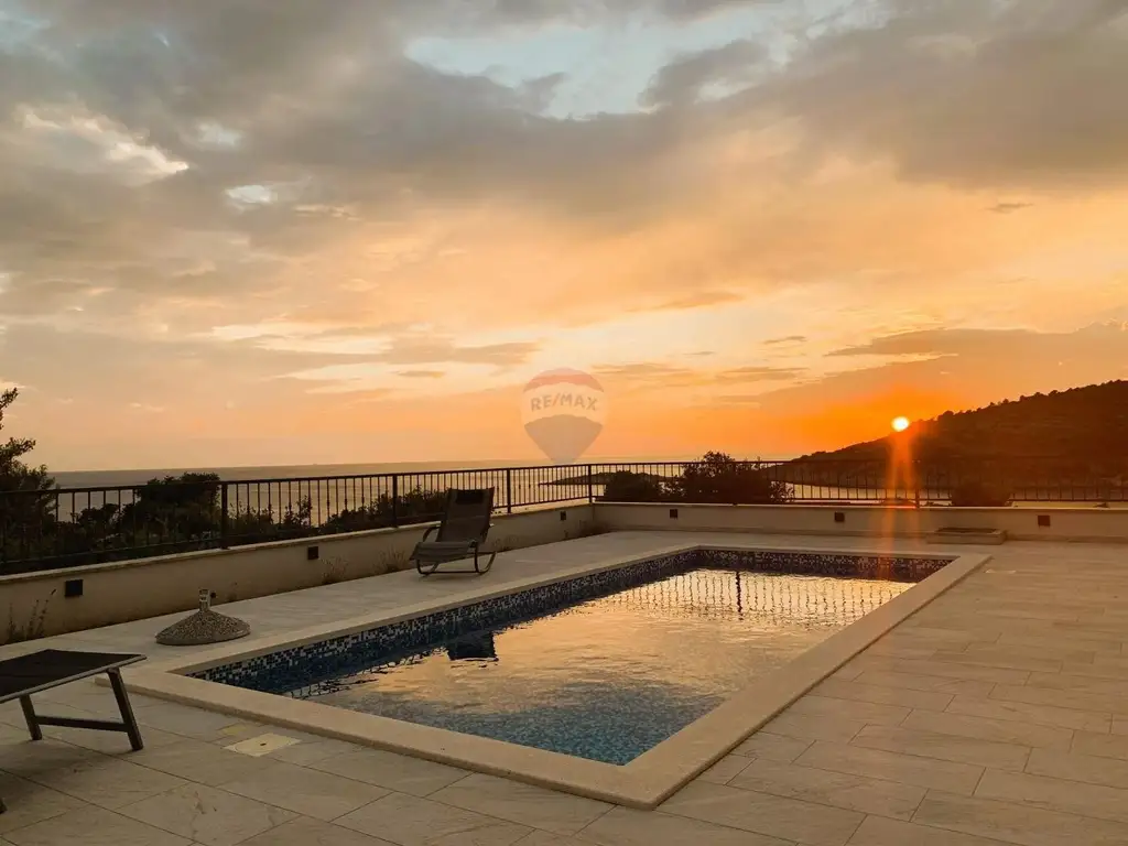 "Luxuriöse mediterrane Villa, Stivašnica"