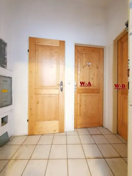 Zwei nebeneinanderliegenden Wohnungen