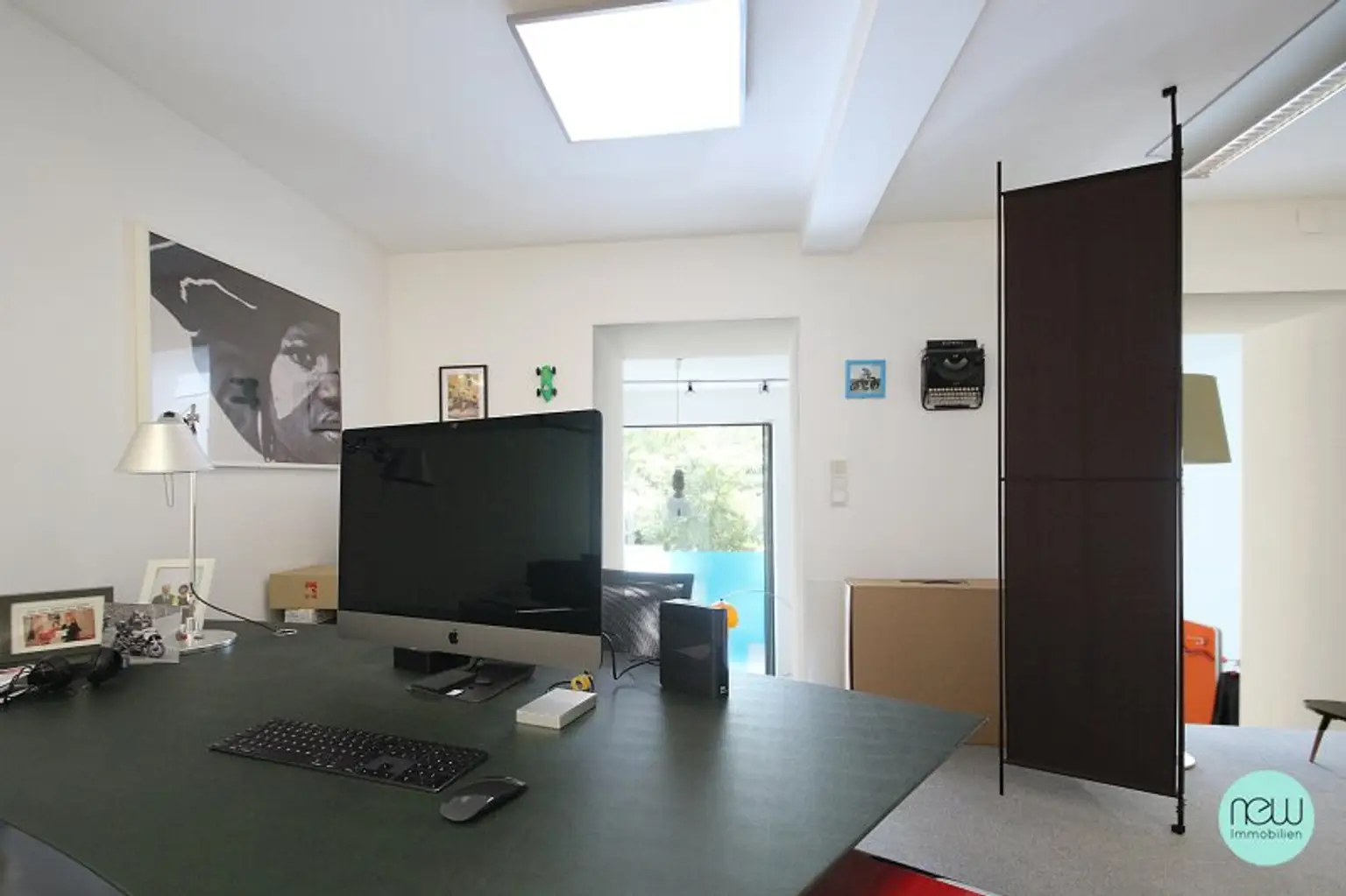 SEHR ATTRAKTIVES ATELIER  / BÜRO-LOFT