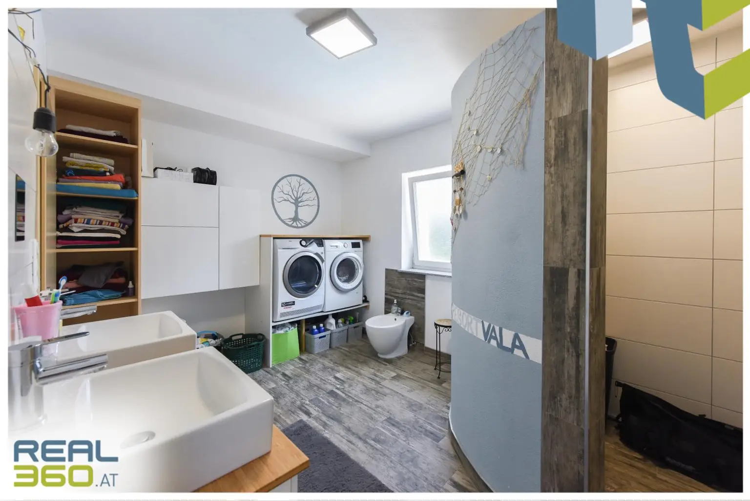 Attraktives Einfamilienhaus mit großzügiger Außenanlage und moderner Ausstattung!