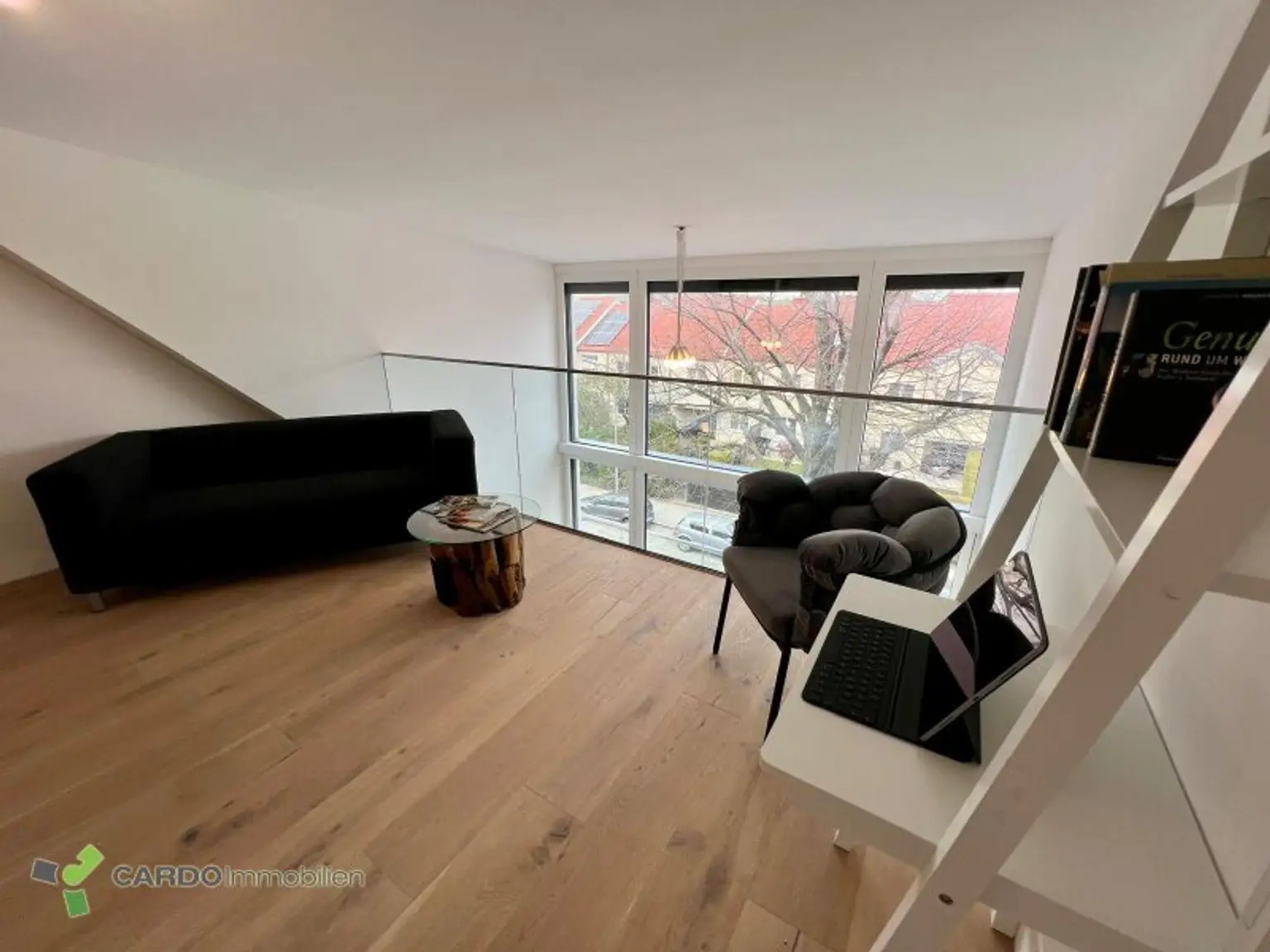 3 Zimmer Maissonettewohnung mit Garagenplatz, möbliert