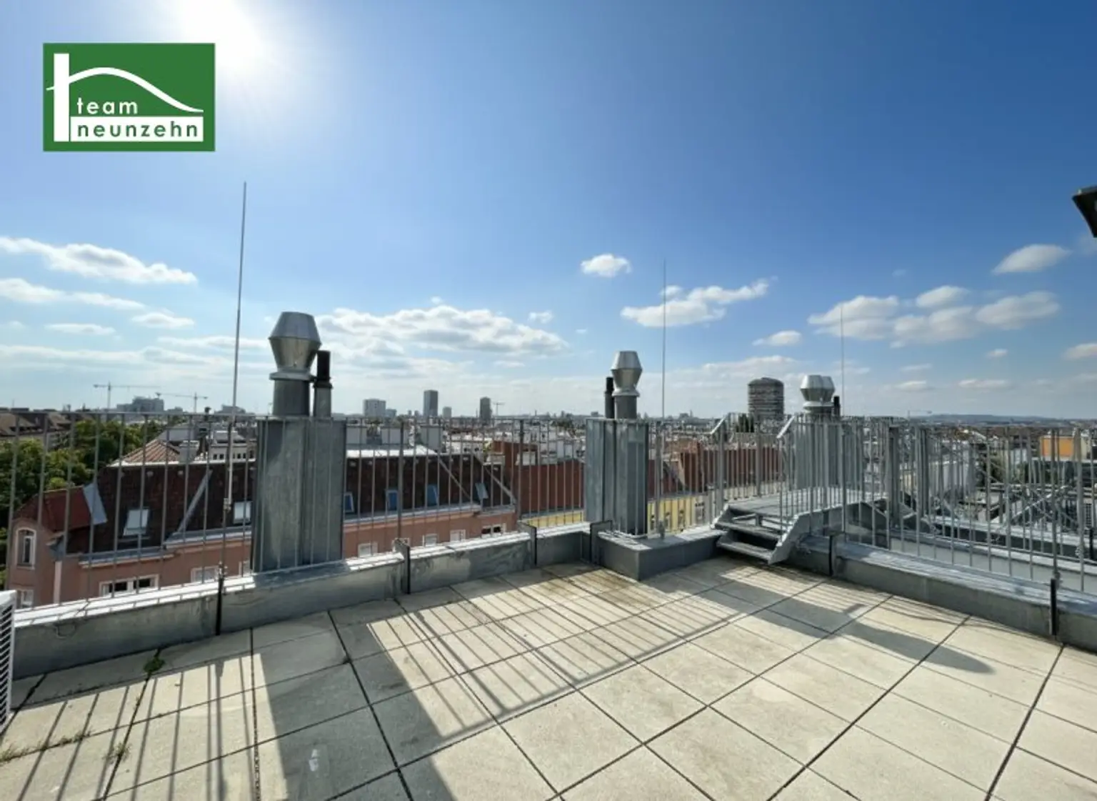 Klimatisierte Maisonette mit Dachterrasse in top Lage nahe U6, Millennium City und Donau! WG-geeignet - JETZT ANFRAGEN