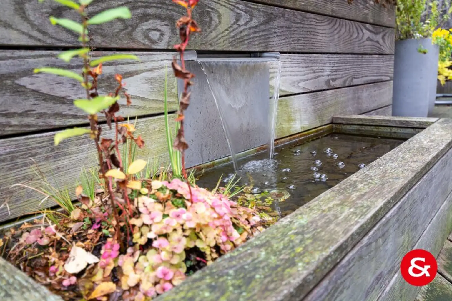 Sonnige 6-Zimmer-Terrassenwohnung mit 2 Garagenplätzen! | auch auf 2 Wohnungen teilbar!