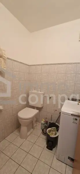 3 Zimmer Wohnung in super Ruhelage mit extrem viel Potenzial zum selbst gestalten in Rodaun