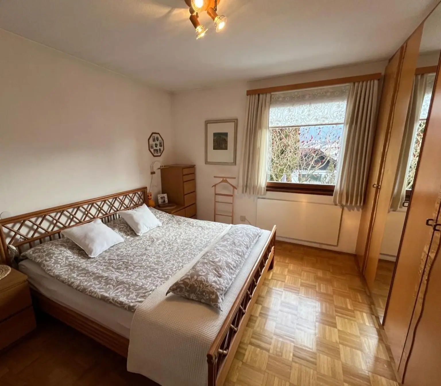 Zimmer 1 EG