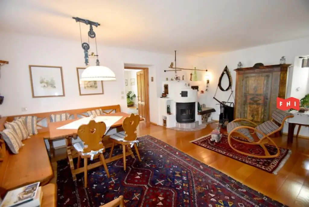 Bauernhausidylle im Wienerwald nahe dem Naturpark Föhrenberge