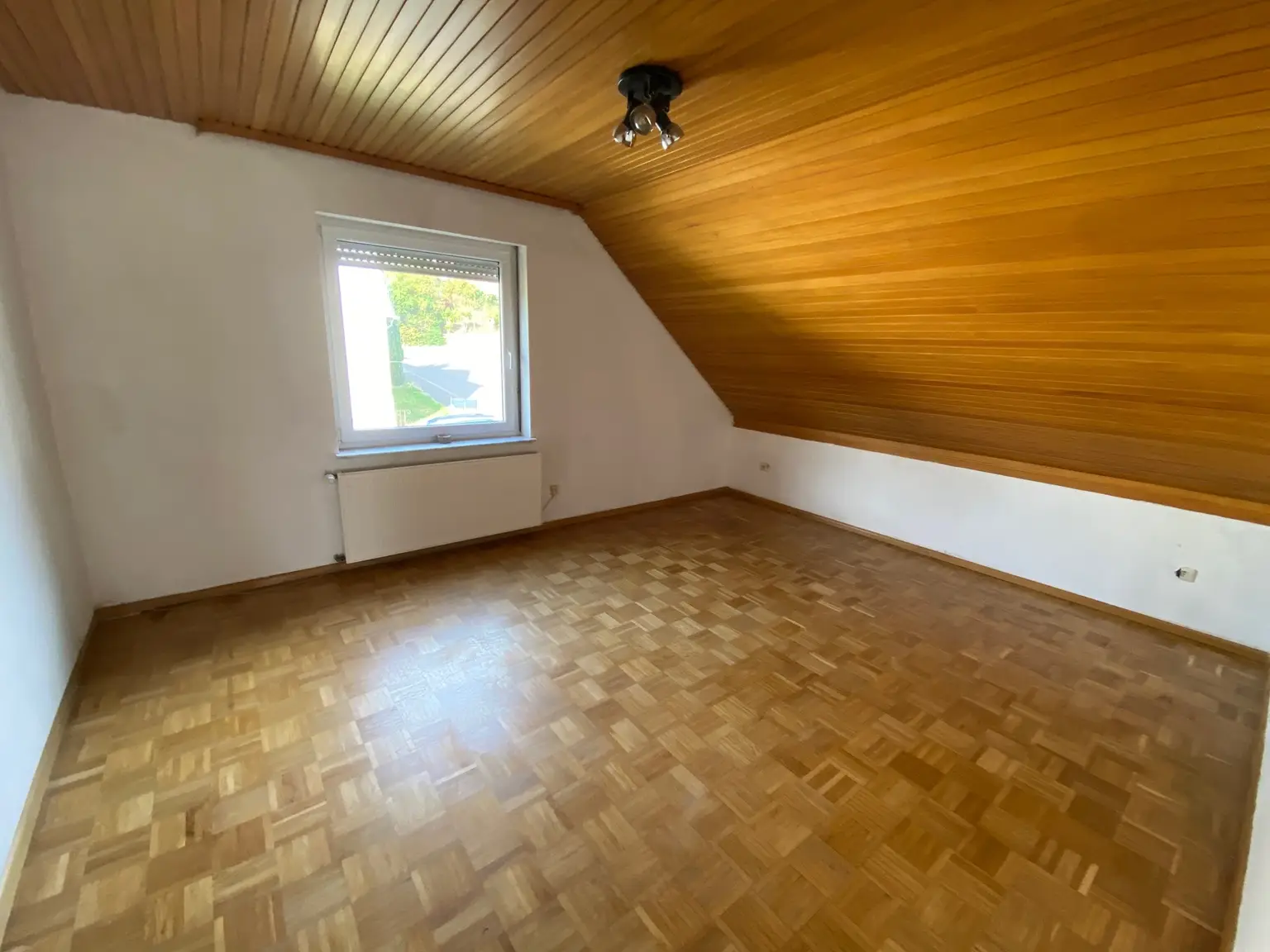 Zimmer 1 DG