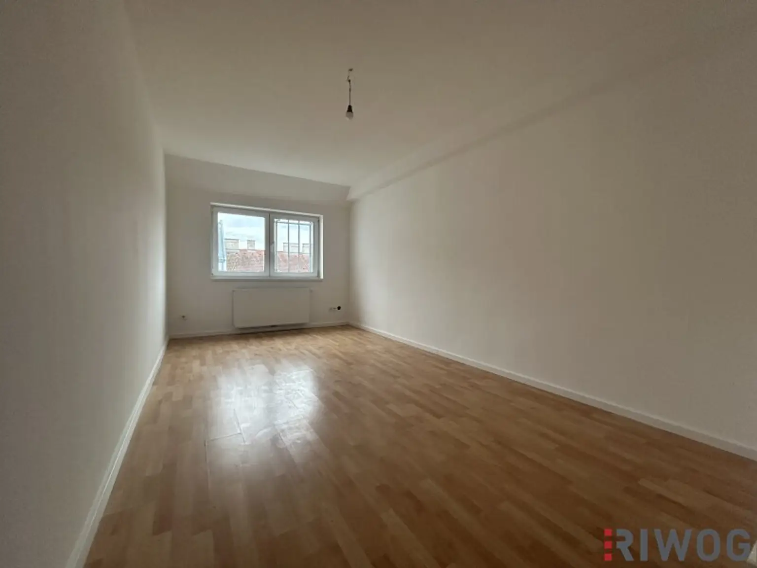 DG-Wohnung mit Balkon *** Nähe Quellenstraße und Matzleinsdorfer Platz *** zwischen Triester Straße und Laxenburger Straße