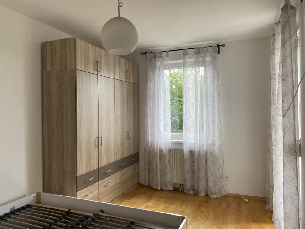 Helle, sehr gepflegte Mietwohnung in ruhiger Aussichtslage