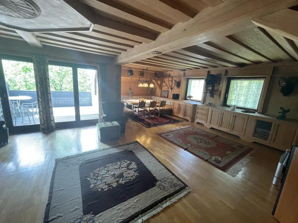 HERRSCHAFTSVILLA IN EXKLUSIVSTER GRAZER LAGE AM ROSENBERG