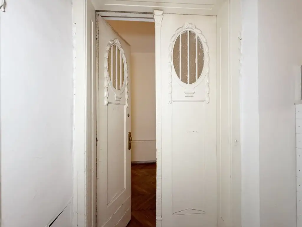 4-Zimmer-Wohnung in zentraler Lage Wiens – ideal geeignet als WG für 3 Studenten
