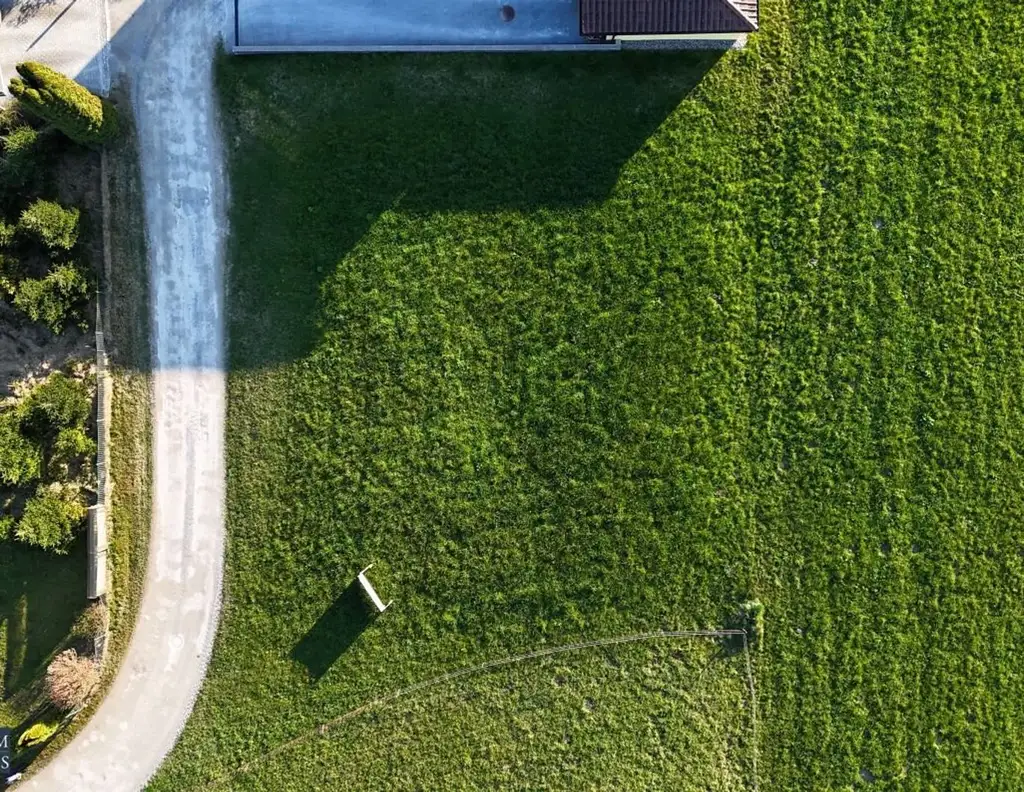 KIRCHBICHL - 726 m² Baugrund - ein Stück Natur in sehr guter, ebener Lage